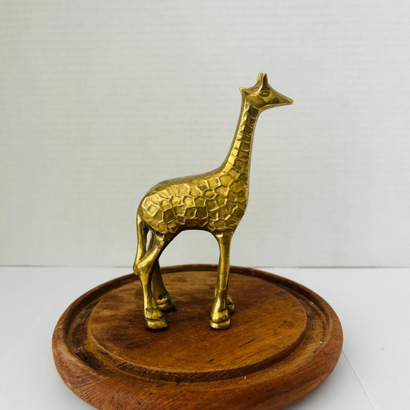 Vintage Brass Giraffe Paperweight, Small Office Decor, 1970s Collectible - Picture 6 of 10